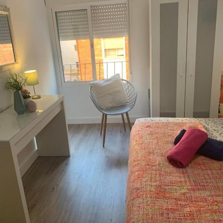 3Centro Malaga Especial Grupos Parking Gratis Apartment Екстериор снимка