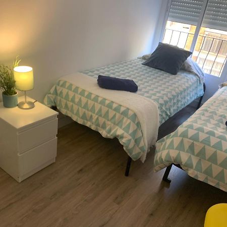 3Centro Malaga Especial Grupos Parking Gratis Apartment Екстериор снимка